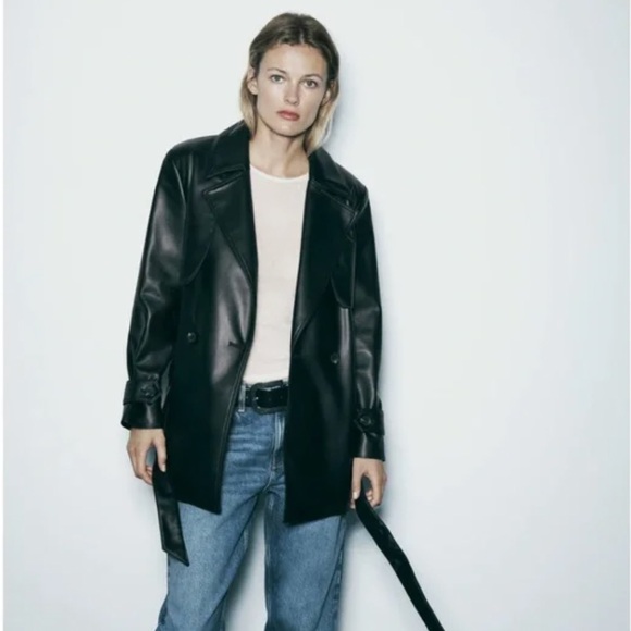 Zara FAUX LEATHER SHORT JACKET WITH BELT. Black. Size L. New with Tags. - Picture 2 of 7